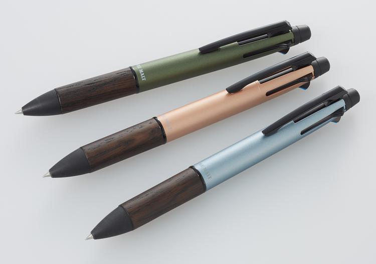 書きやすいボールペンといえば これ ジェットストリームシリーズに新しい軸色登場 本と文房具とスグレモノ