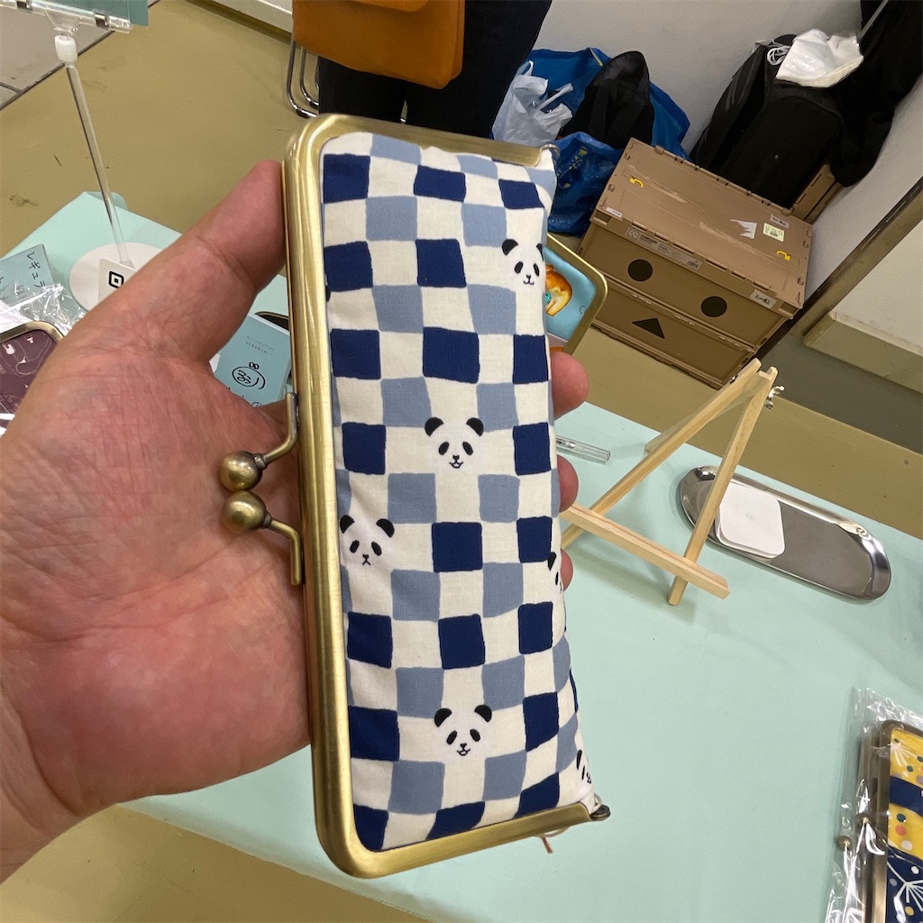 るうのさんの「万年筆のための がま口ペンケース」人気の秘密を分析し