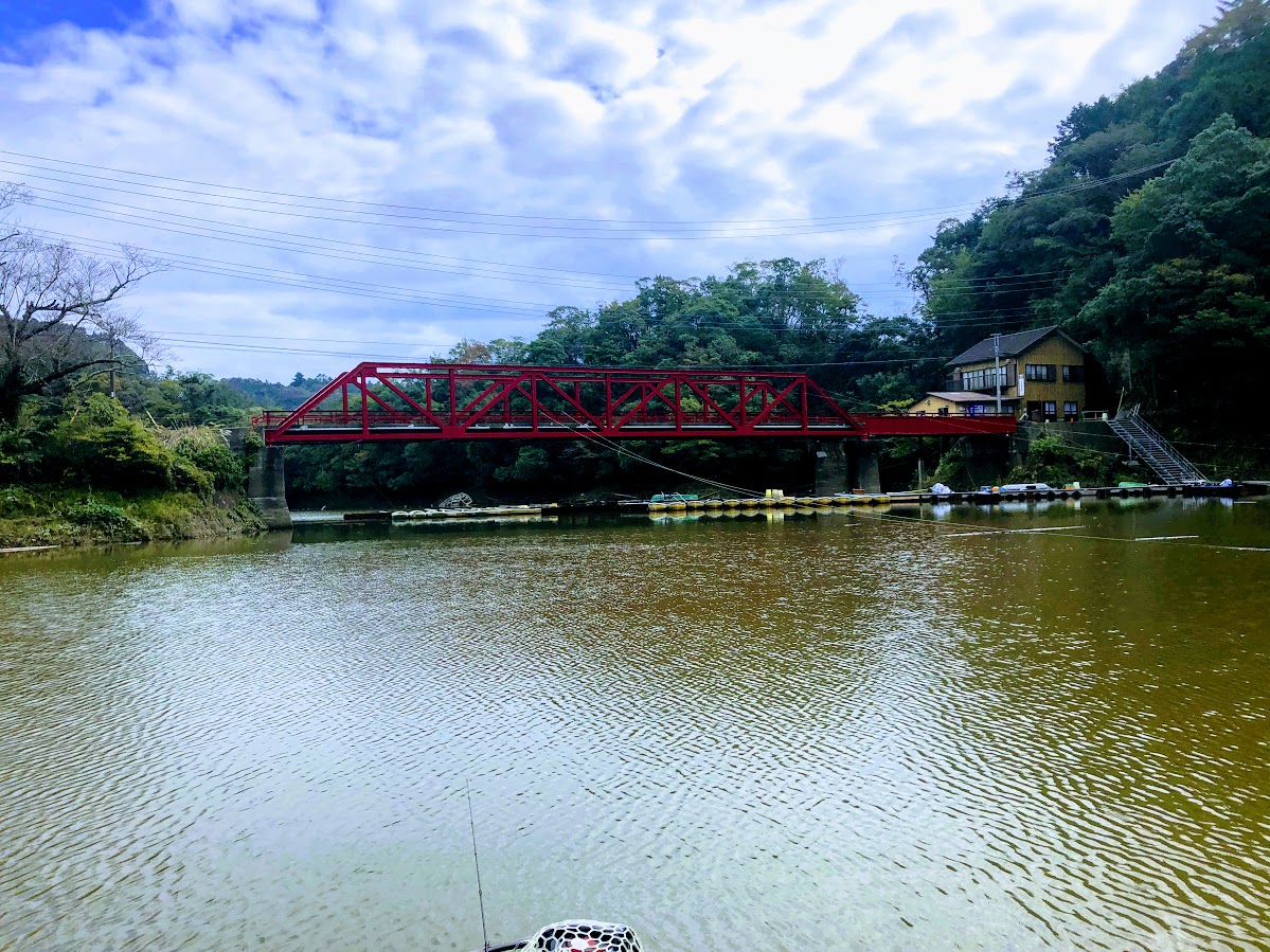 f:id:fumitaka-siro:20191018103136j:plain f:id:fumitaka-siro:20191018103136j:plain