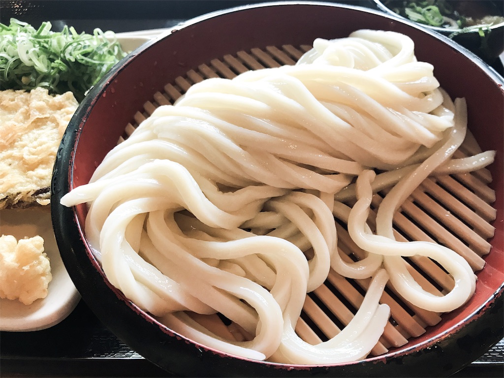 おごら ず 人 と 比べ ず 面白 が っ て 平気 に 生き れ ば いい