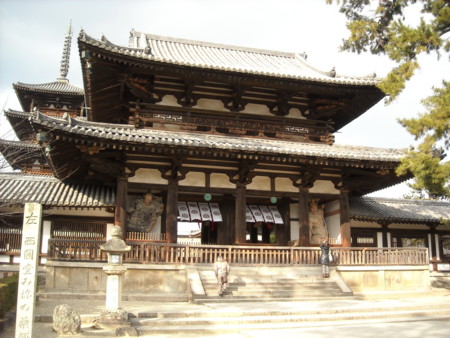 法隆寺　中門