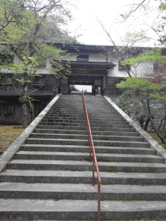 瑠璃寺　本坊への階段
