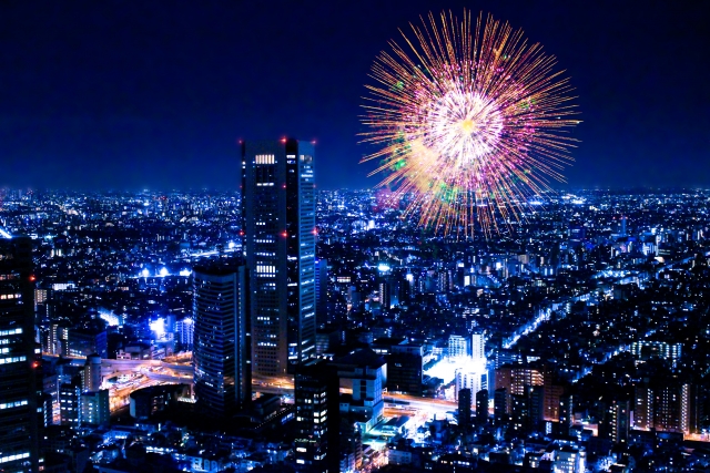 冬の花火関東デートスポット 暖かいところをキープ 旬で定番な話のネタ日記