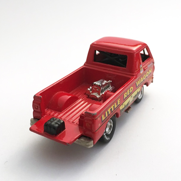 LITTLE RED WAGON DODGE A100 PICKUP - 増えすぎたミニカーに愛