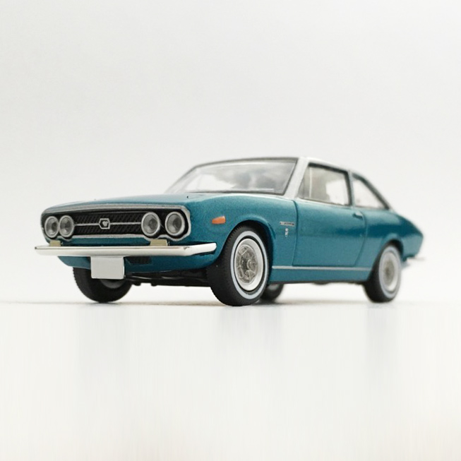 ISUZU 117 COUPE 1800 - 増えすぎたミニカーに愛を捧ぐ