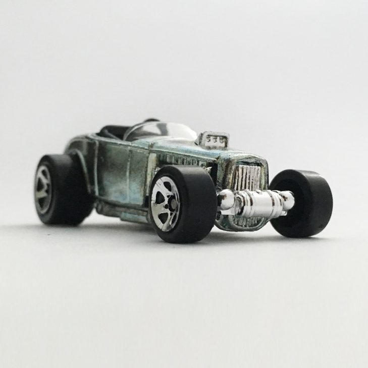 Deuce Roadster - 増えすぎたミニカーに愛を捧ぐ