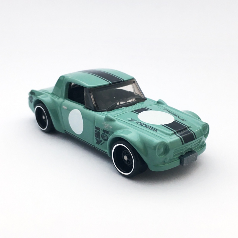 Fairlady 2000 - 増えすぎたミニカーに愛を捧ぐ