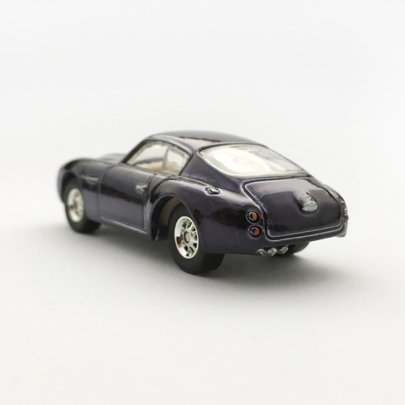 ASTON MARTIN DB4 GT ZAGATO - 増えすぎたミニカーに愛を捧ぐ