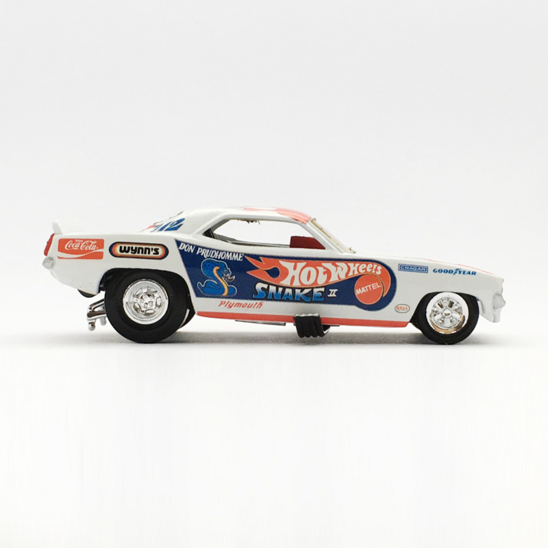 SNAKE II Plymouth Barracuda Funny Car - 増えすぎたミニカーに愛を捧ぐ