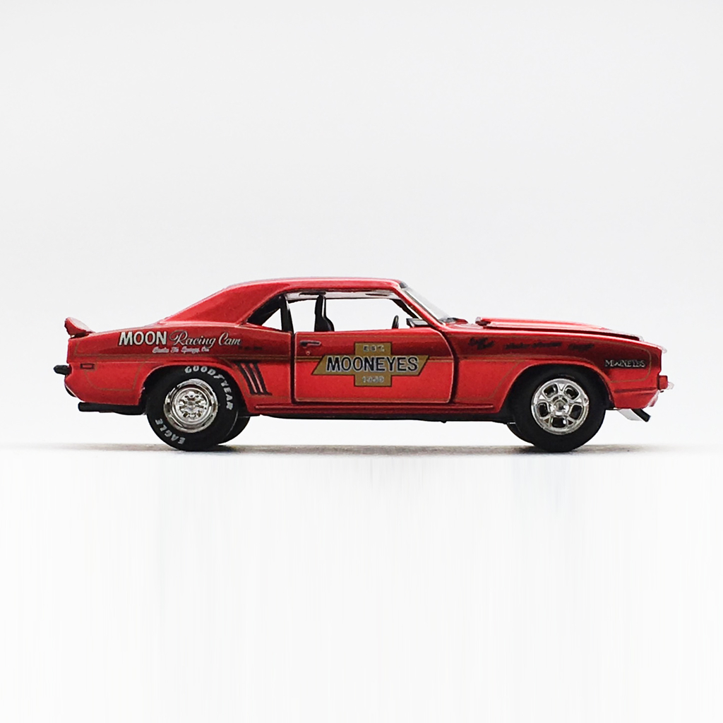 1969 Chevrolet Camaro Z/28 RS - 増えすぎたミニカーに愛を捧ぐ