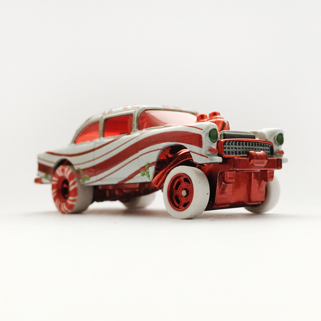 55 Chevy (Red Chrome) キャンディレッド☆HOスロットカー Auto World 1955 Chevy Bel Air Red Xtraction R30 HO Slot Car | Auto