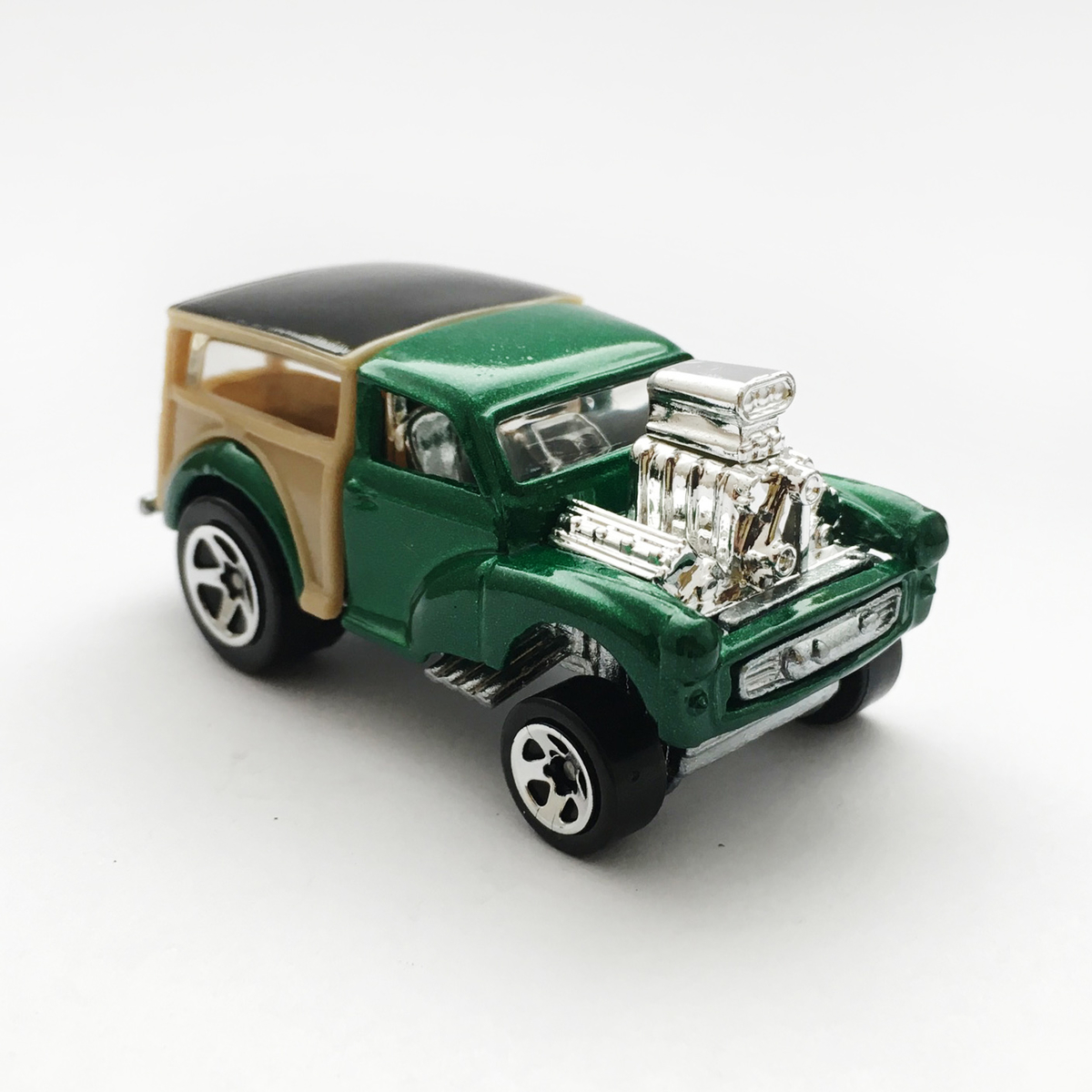 Morris Wagon - 増えすぎたミニカーに愛を捧ぐ