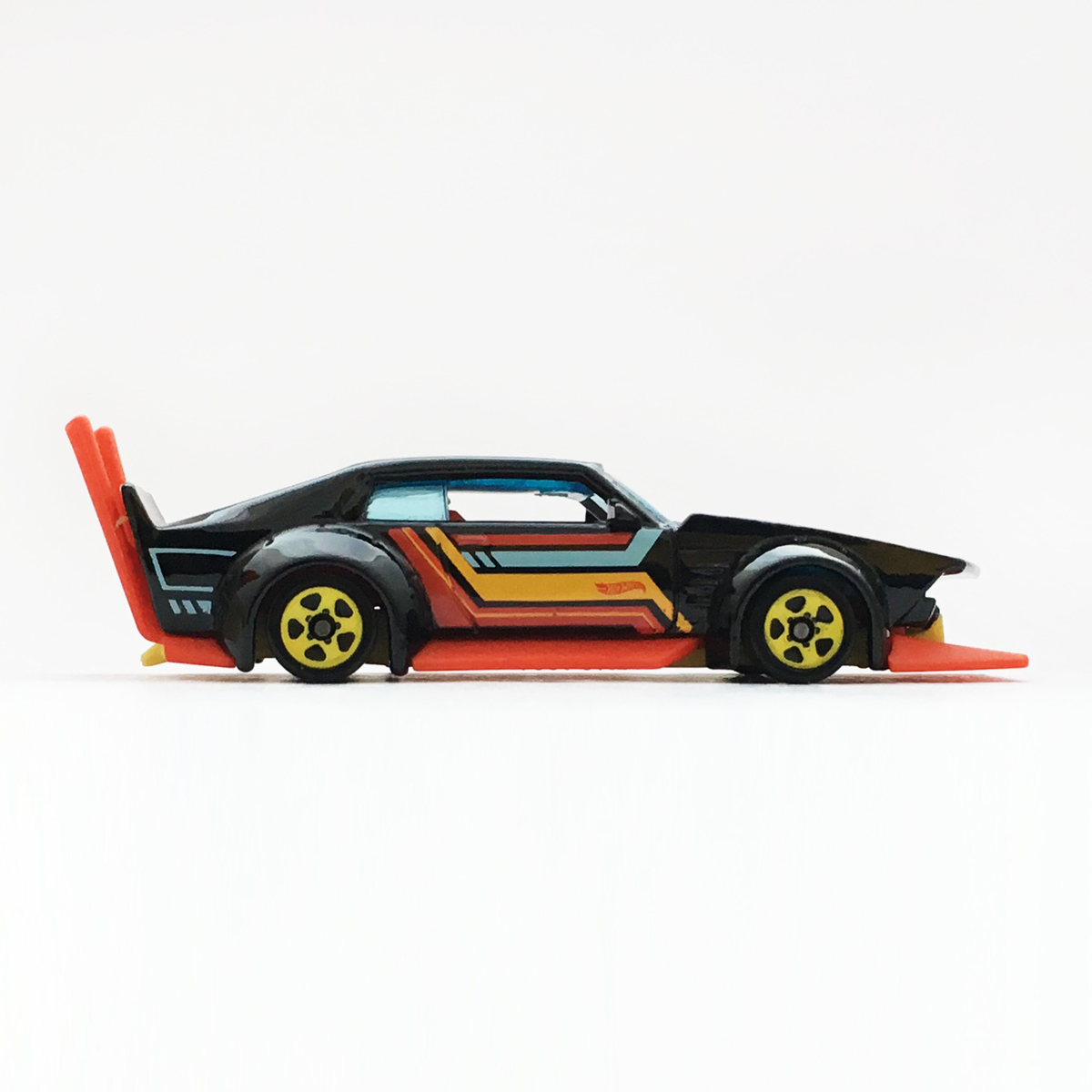 ホットウィール 漫画 激レア TRACK MANGAのレビュー！あの族車がレースカー風新モデルで登場