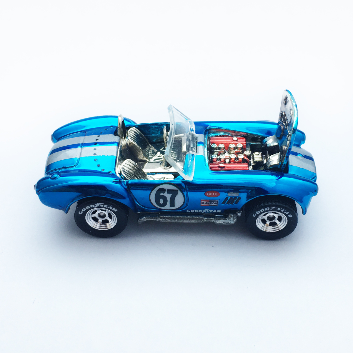 CLASSIC COBRA - 増えすぎたミニカーに愛を捧ぐ