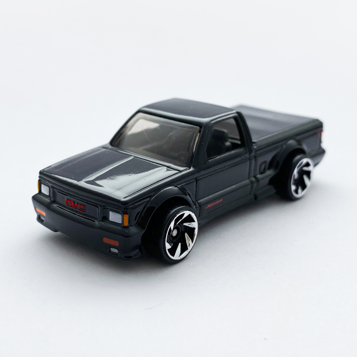 f:id:funkastok:20200610215828j:plain f:id:funkastok:20200610215828j:plain