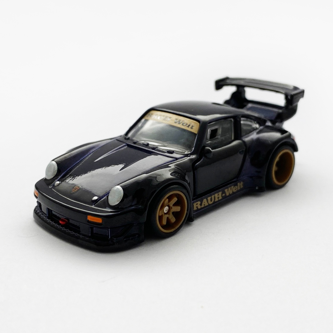 RWB Porsche 930 - 増えすぎたミニカーに愛を捧ぐ