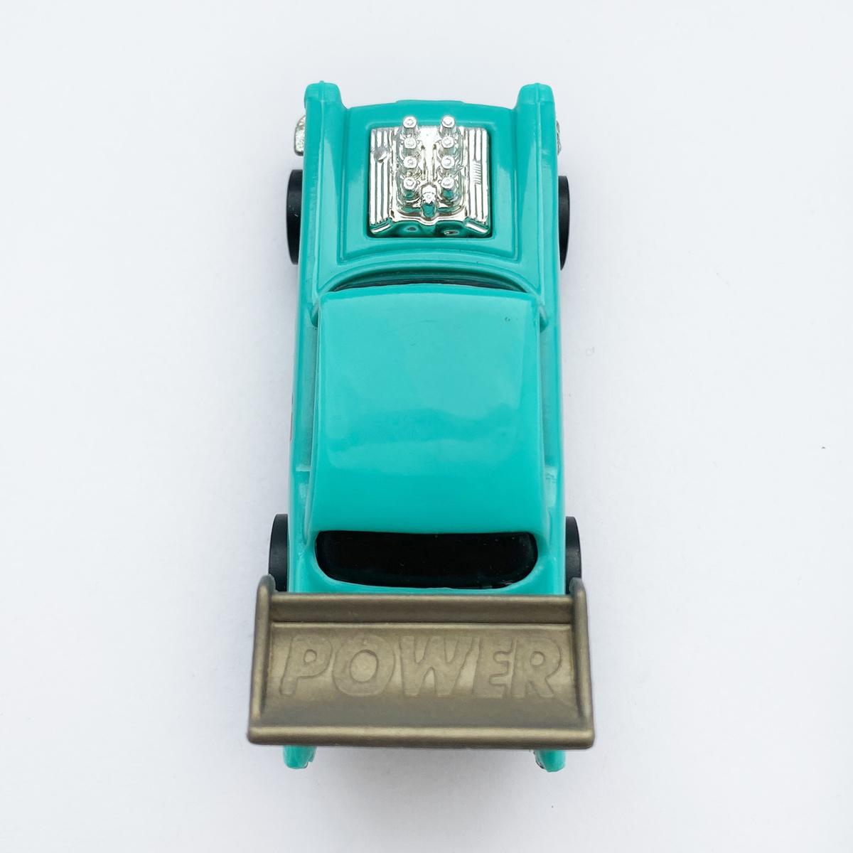 57 CHEVY - 増えすぎたミニカーに愛を捧ぐ