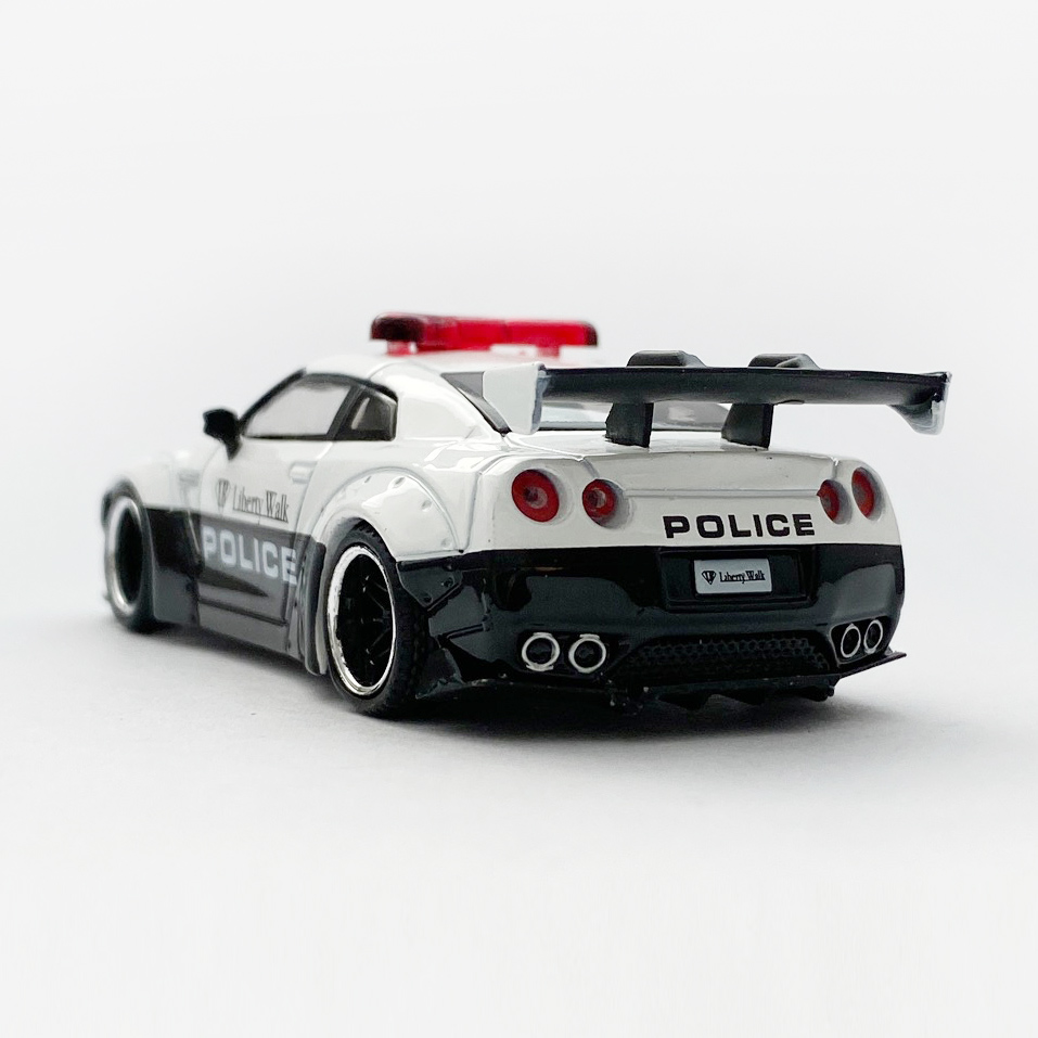 mini gt NISSAN GT-R R35 police limited