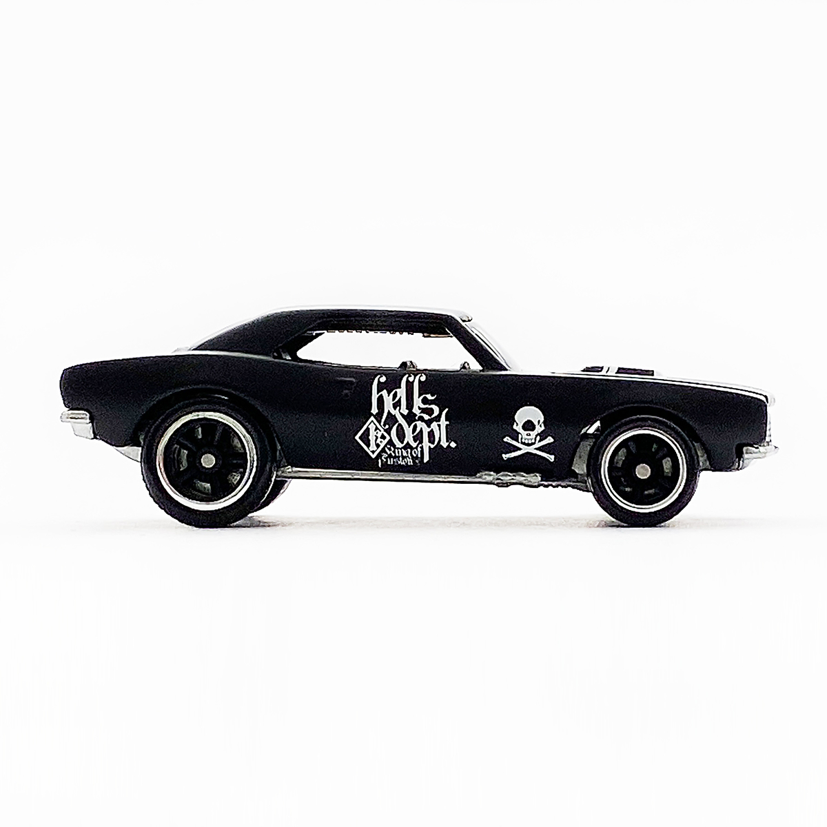 ホットウィール hells dept. 67 CAMARO