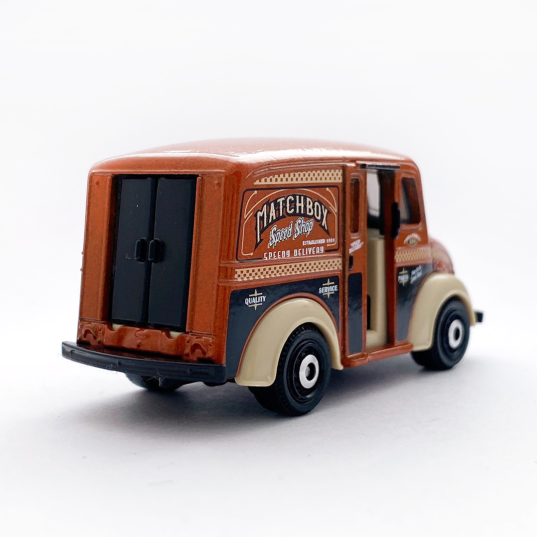 年代物 FRESH MILK トラックミニカー 21㎝ 年代物 FRESH MILK トラック