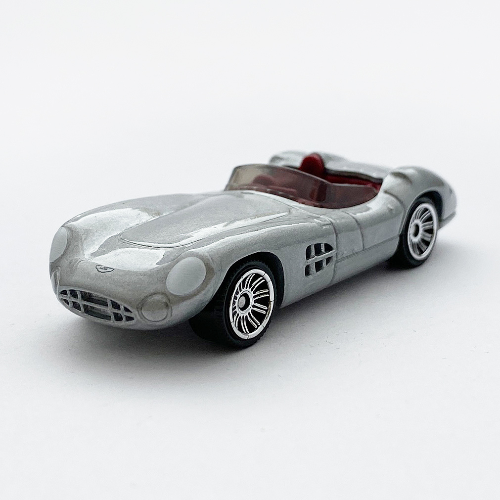 1956 ASTON MARTIN DBR1 - 増えすぎたミニカーに愛を捧ぐ