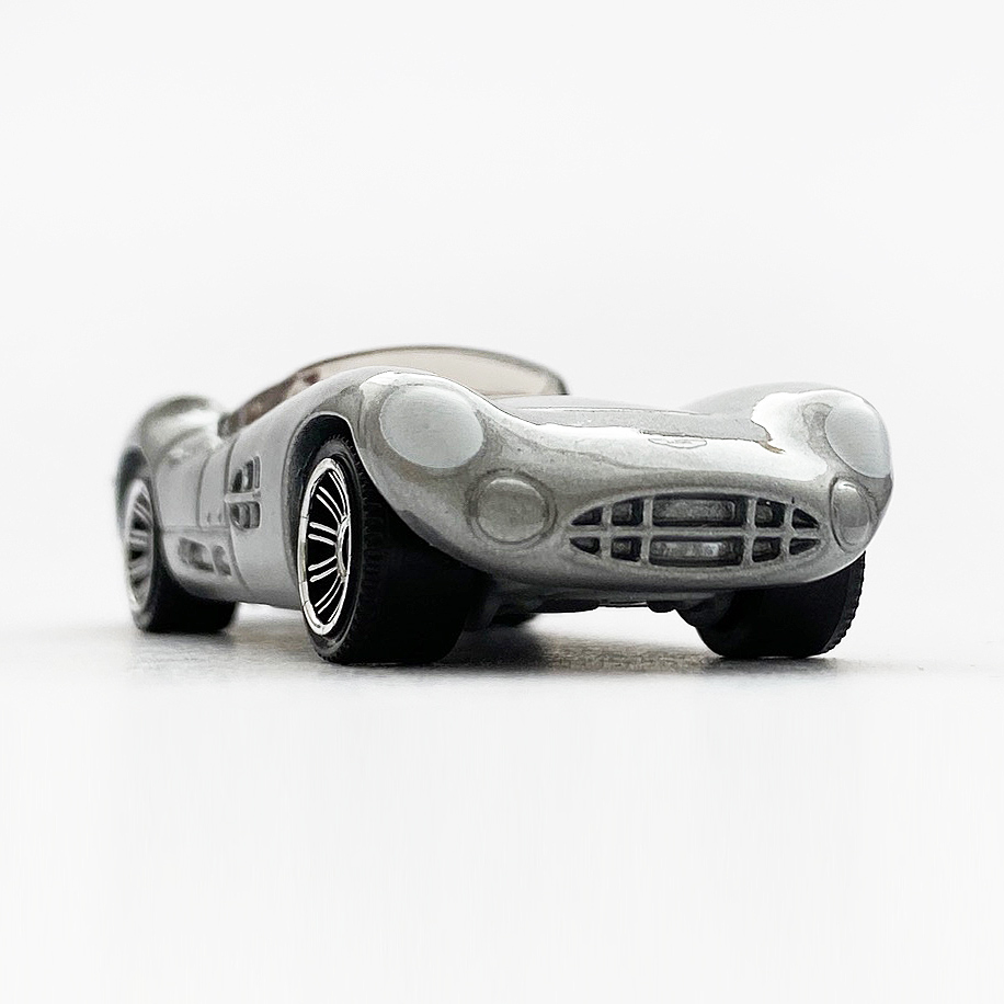 1956 ASTON MARTIN DBR1 - 増えすぎたミニカーに愛を捧ぐ