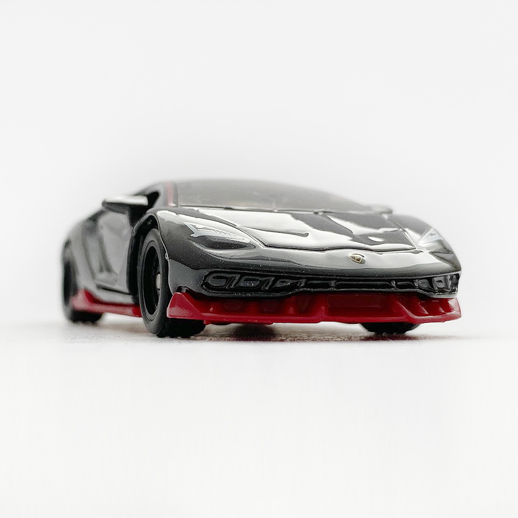 衝撃特価 LAMBORGHINI CENTENARIO - 増えすぎたミニカーに愛を捧ぐ ミニカー
