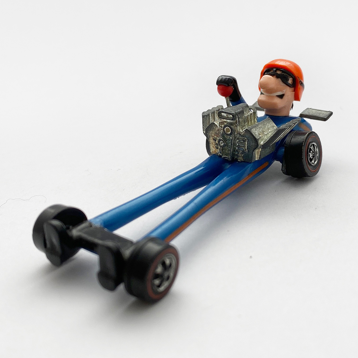 HY GEAR - 増えすぎたミニカーに愛を捧ぐ