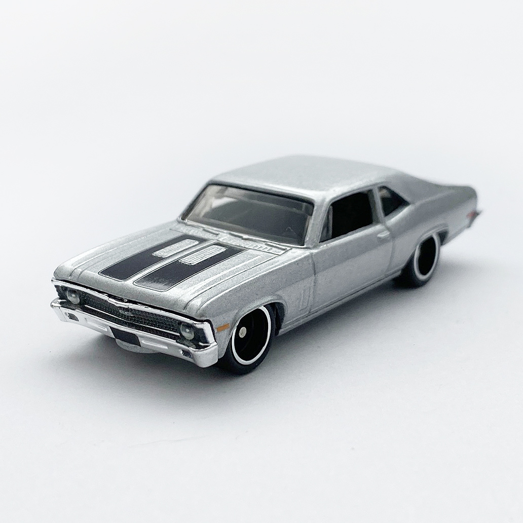 70 Chevy Nova SS - 増えすぎたミニカーに愛を捧ぐ