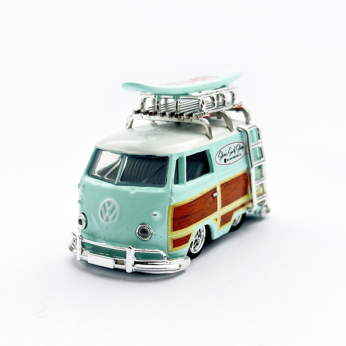SAP 50周年記念グッズ VW T2 ミニカー フォルクスワーゲン バス JADA TOYS BTK 1962 VW BUS 1/24