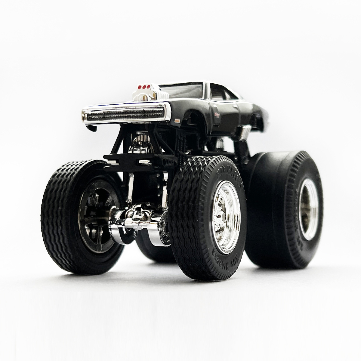 Dodge Charger R/T - 増えすぎたミニカーに愛を捧ぐ