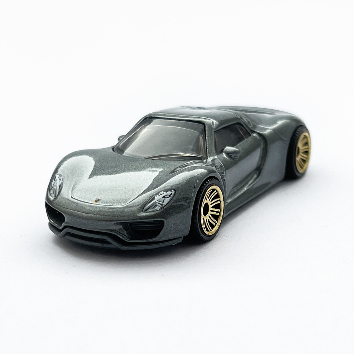PORSCHE 918 SPYDER - 増えすぎたミニカーに愛を捧ぐ