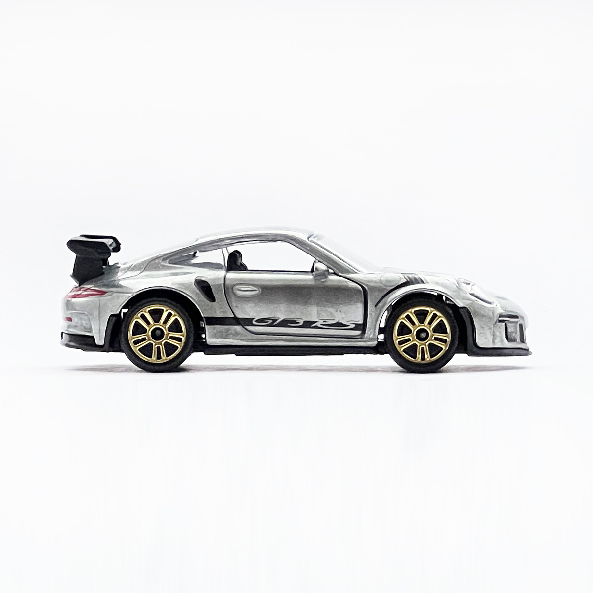 PORSCHE 911 GT3 RS - 増えすぎたミニカーに愛を捧ぐ