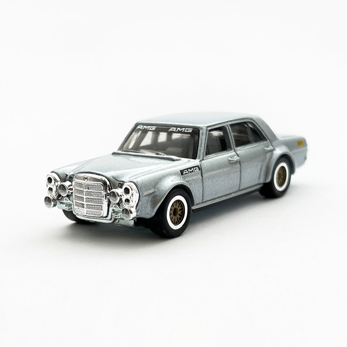 MERCEDES-BENZ 300 SEL 6.8 AMG - 増えすぎたミニカーに愛を捧ぐ