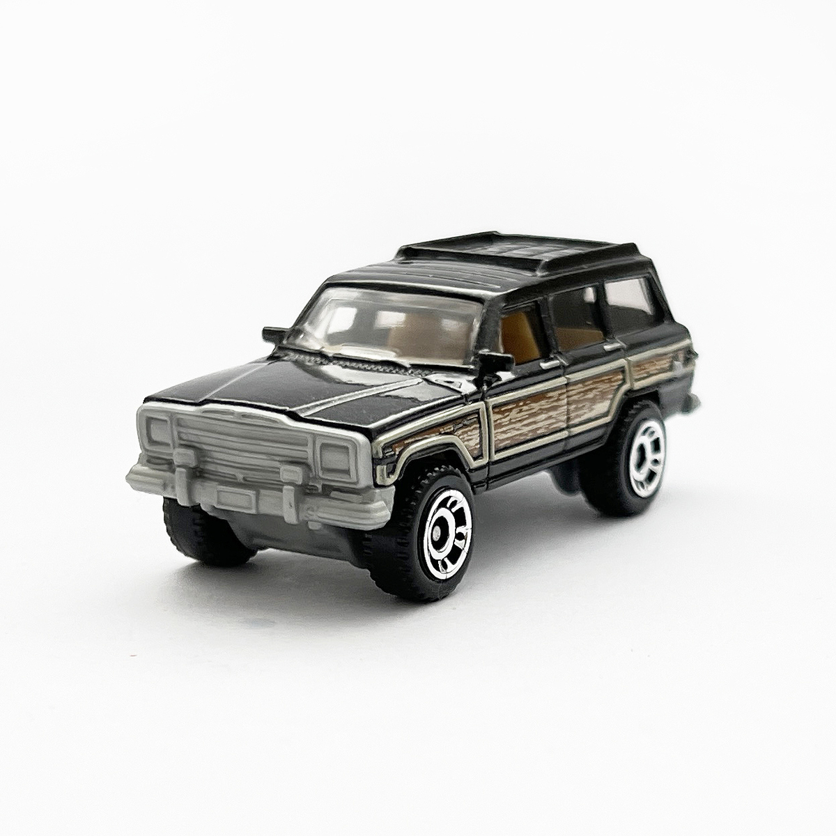 89 JEEP WAGONEER - 増えすぎたミニカーに愛を捧ぐ