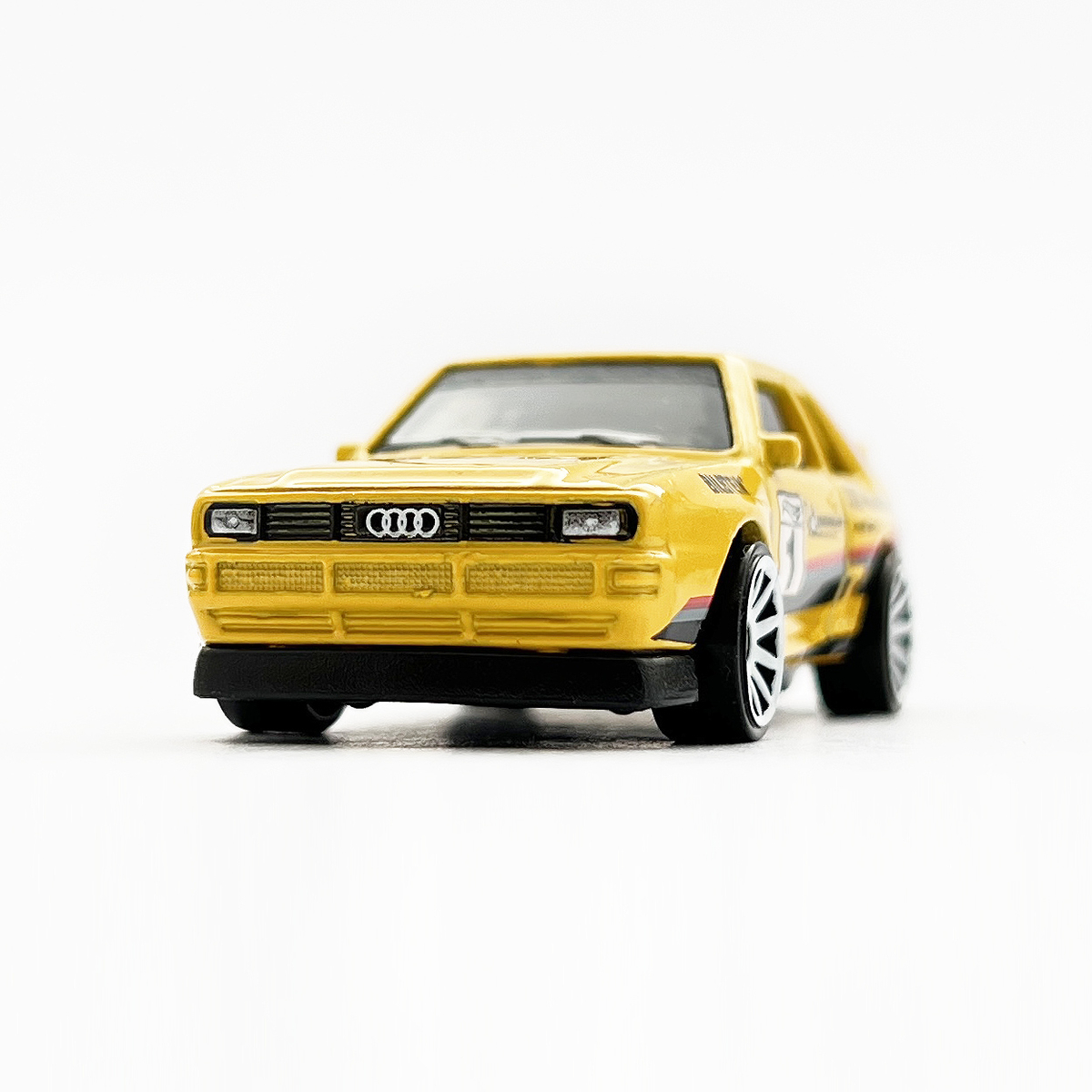 84 AUDI SPORT QUATTRO - 増えすぎたミニカーに愛を捧ぐ