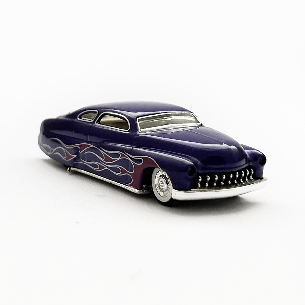 49 MERC - 増えすぎたミニカーに愛を捧ぐ