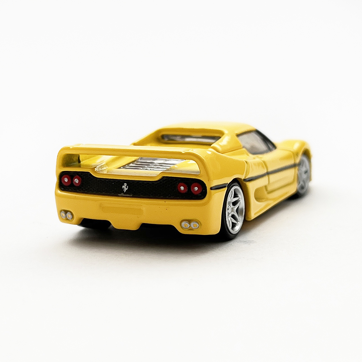 FERRARI F50 - 増えすぎたミニカーに愛を捧ぐ