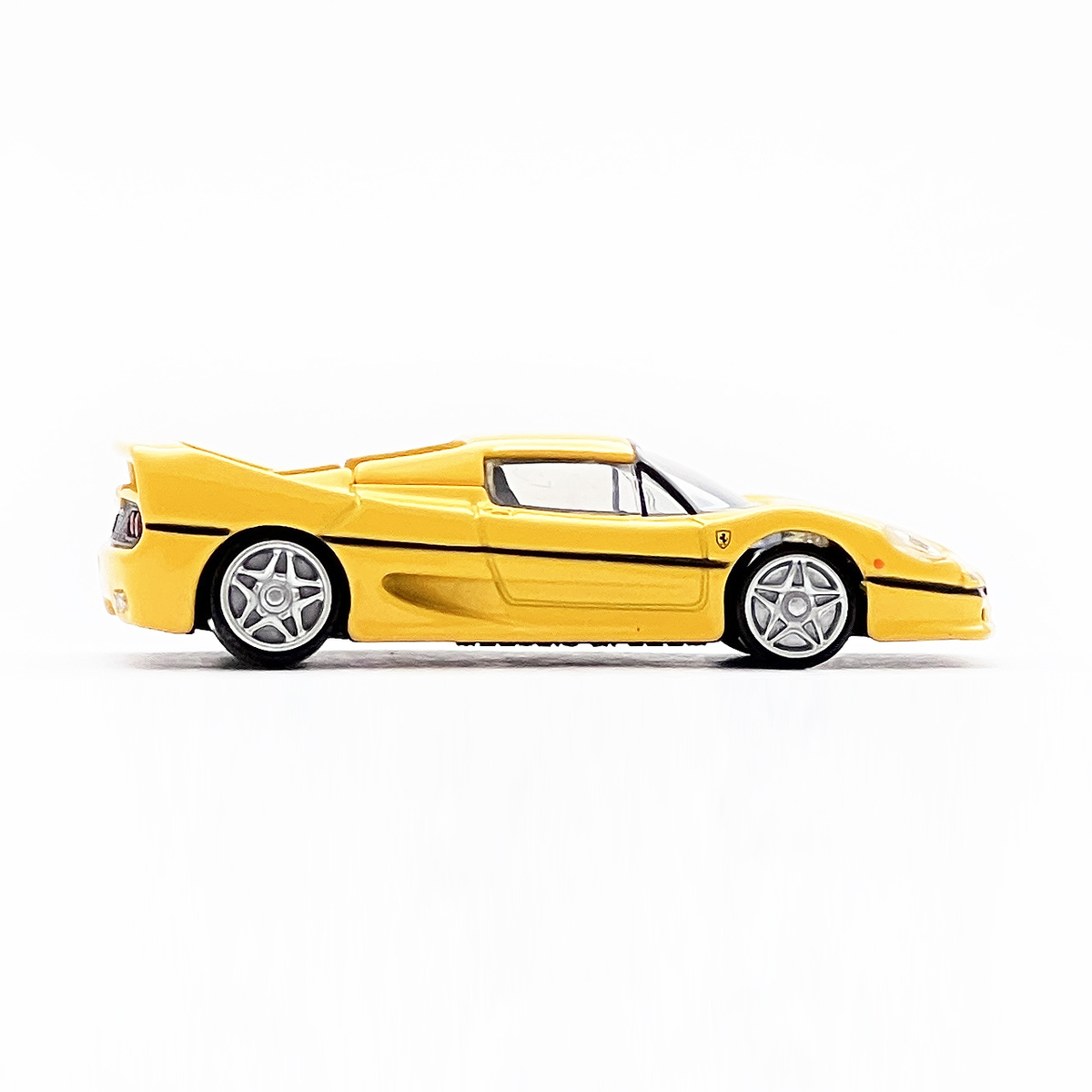 FERRARI F50 - 増えすぎたミニカーに愛を捧ぐ