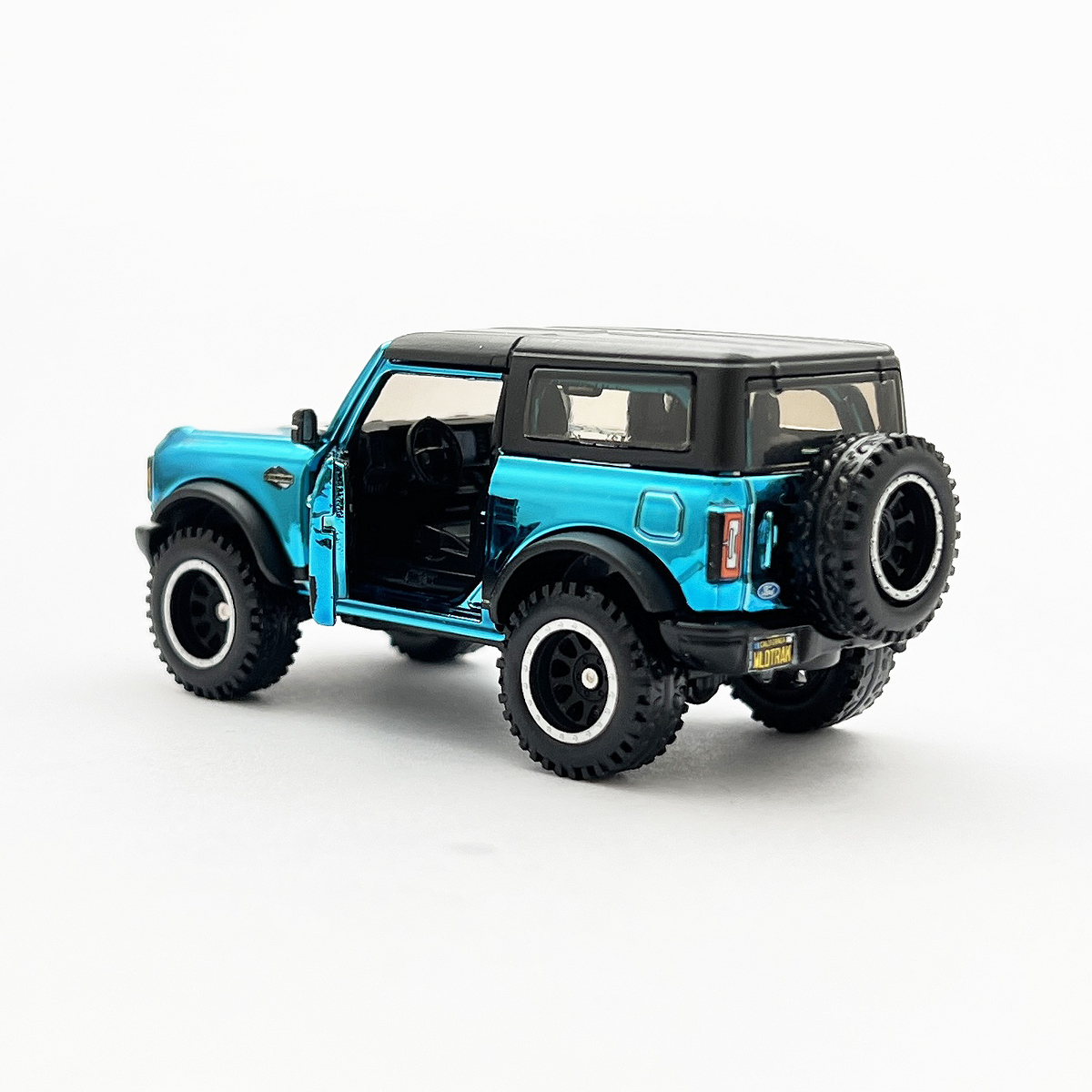 21 Ford Bronco Wildtrak - 増えすぎたミニカーに愛を捧ぐ