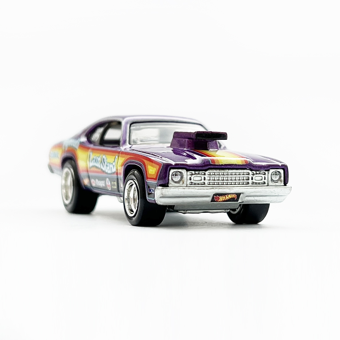 73 PLYMOUTH DUSTER - 増えすぎたミニカーに愛を捧ぐ