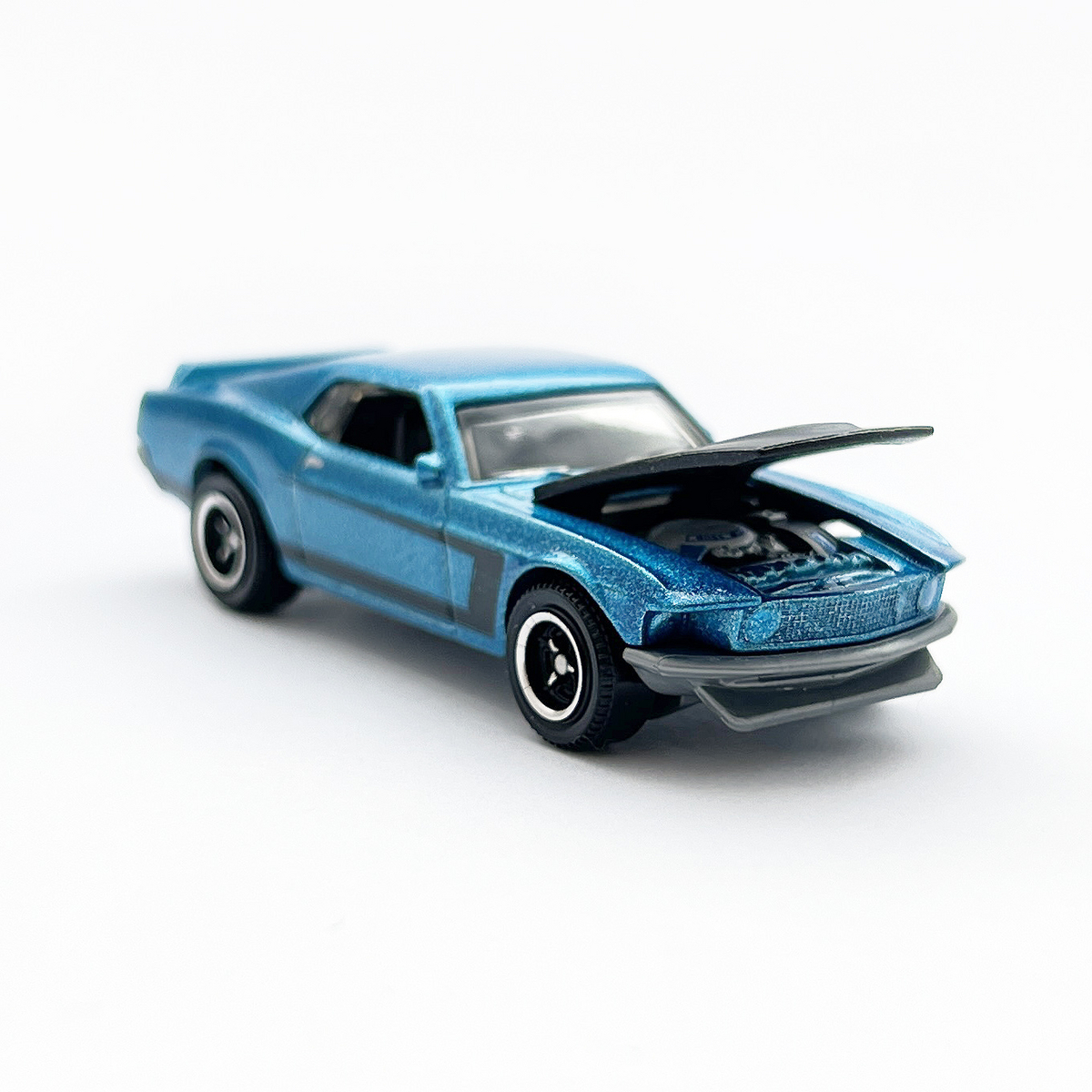 1969 FORD MUSTANG BOSS 302 - 増えすぎたミニカーに愛を捧ぐ