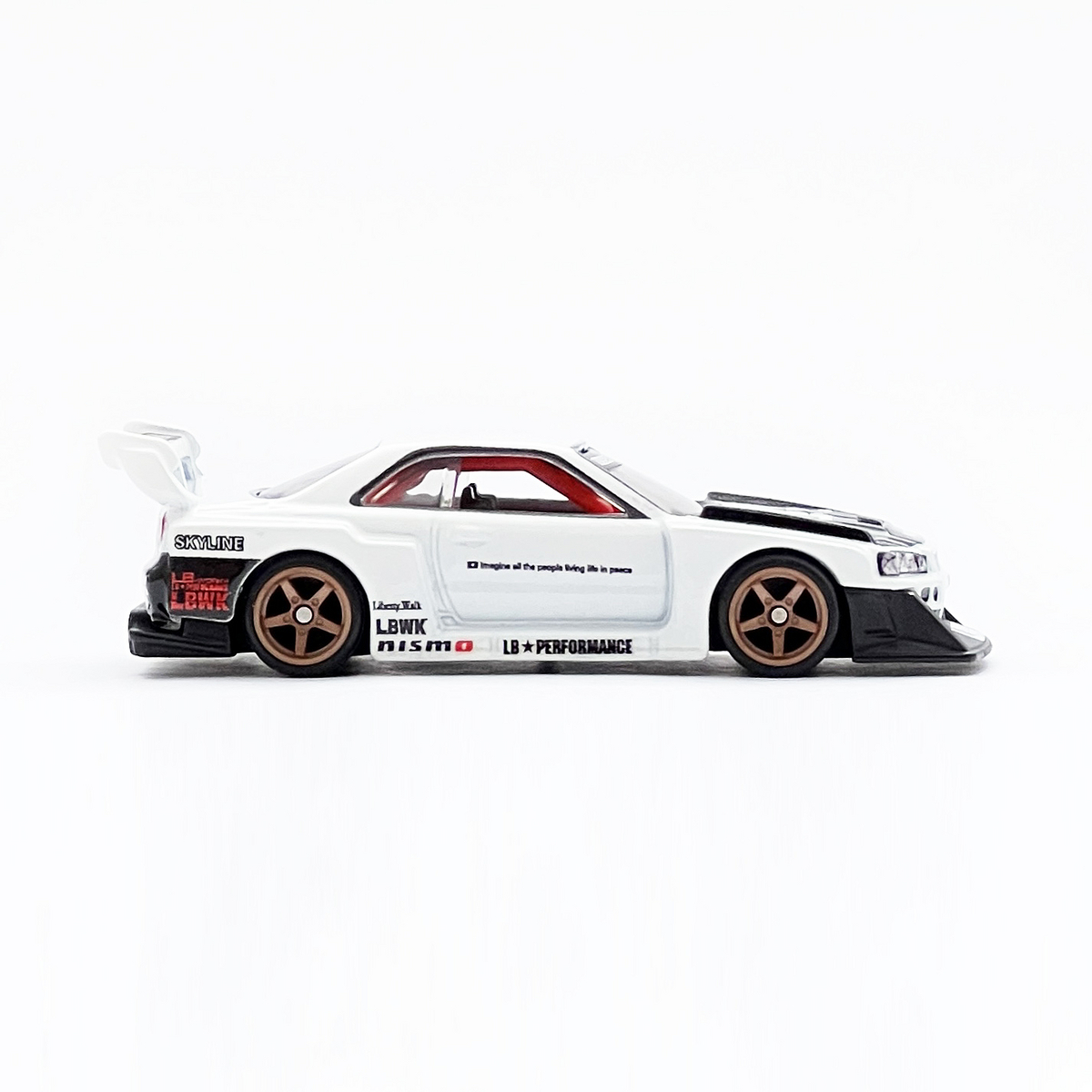 LB-ER34 SUPER SILHOUETTE NISSAN SKYLINE - 増えすぎたミニカーに愛を捧ぐ
