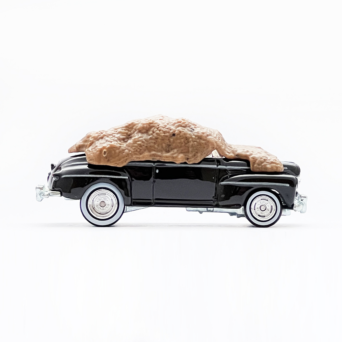 Ford Super De Luxe - 増えすぎたミニカーに愛を捧ぐ