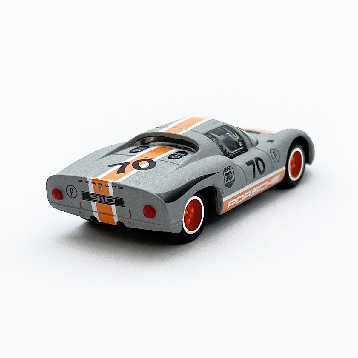 PORSCHE 910 - 増えすぎたミニカーに愛を捧ぐ