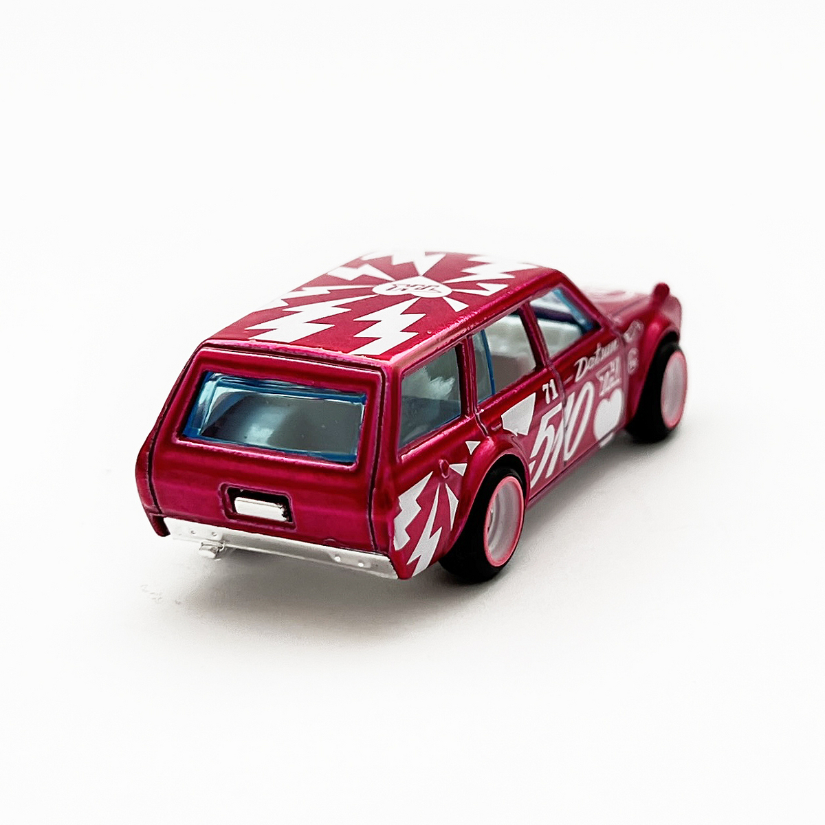 71 DATSUN BLUEBIRD 510 WAGON - 増えすぎたミニカーに愛を捧ぐ