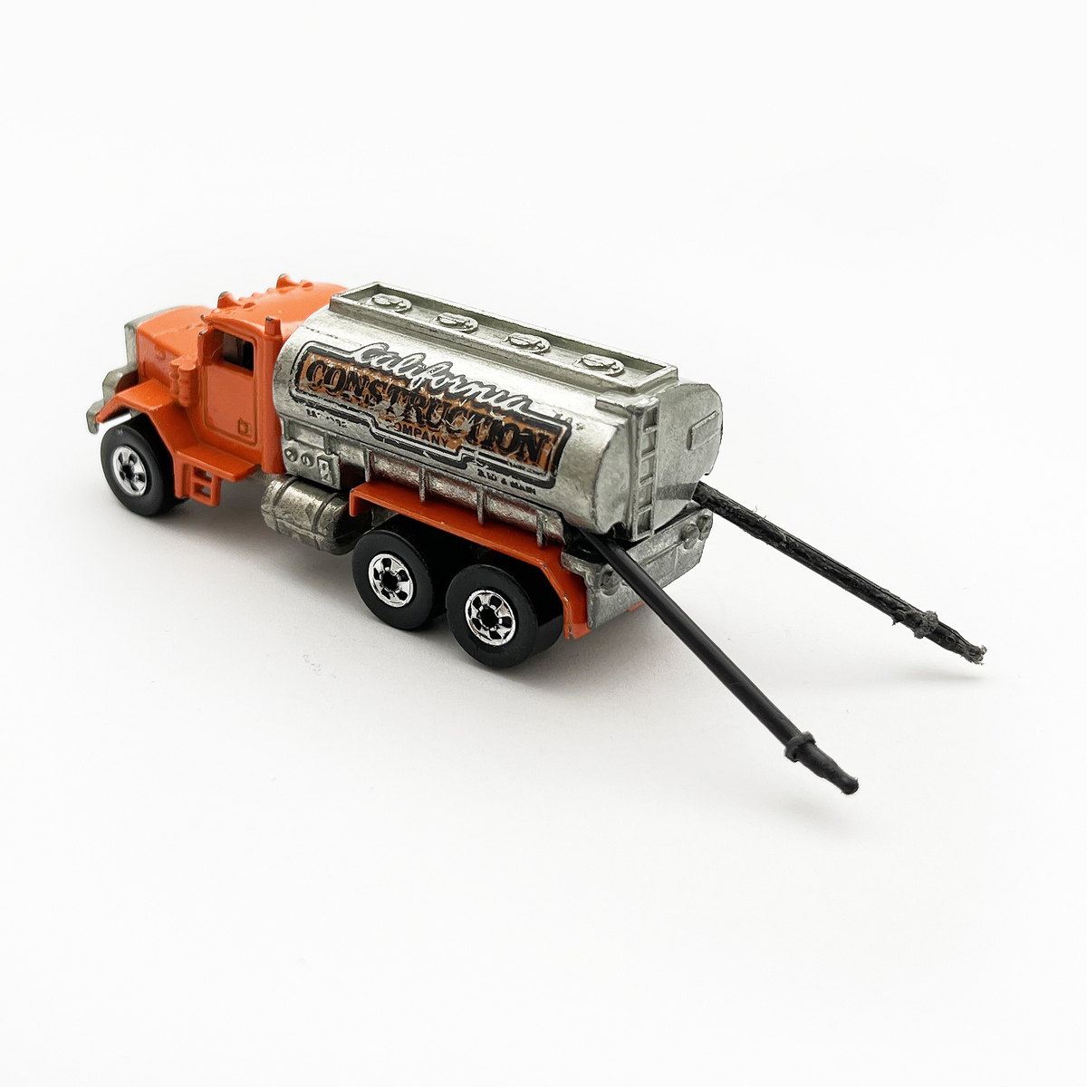 ホットウィール TANK TRUCK Peterbilt Tank Truck - 増えすぎたミニカーに愛を捧ぐ