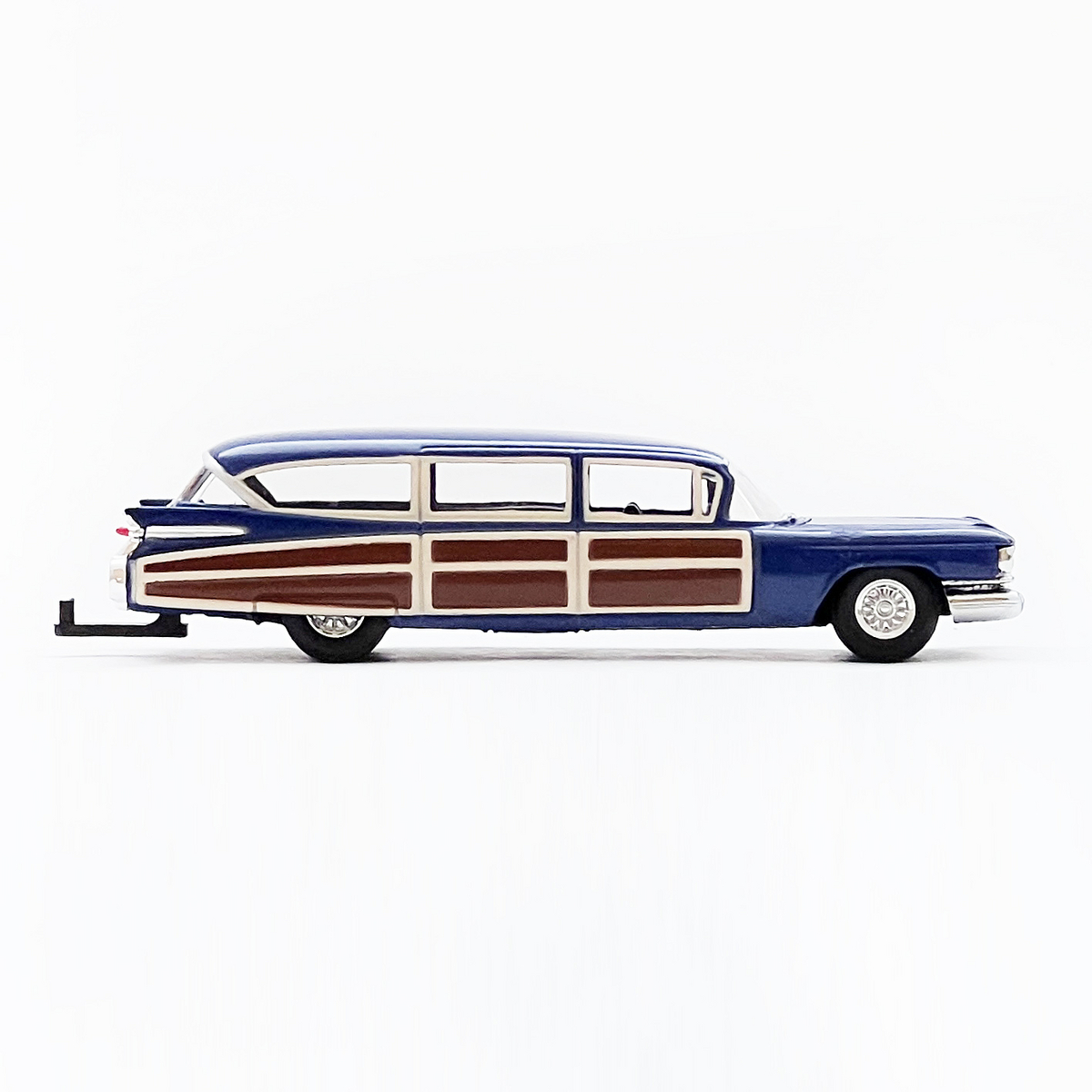 1959 Cadillac Eldorado Woodie - 増えすぎたミニカーに愛を捧ぐ