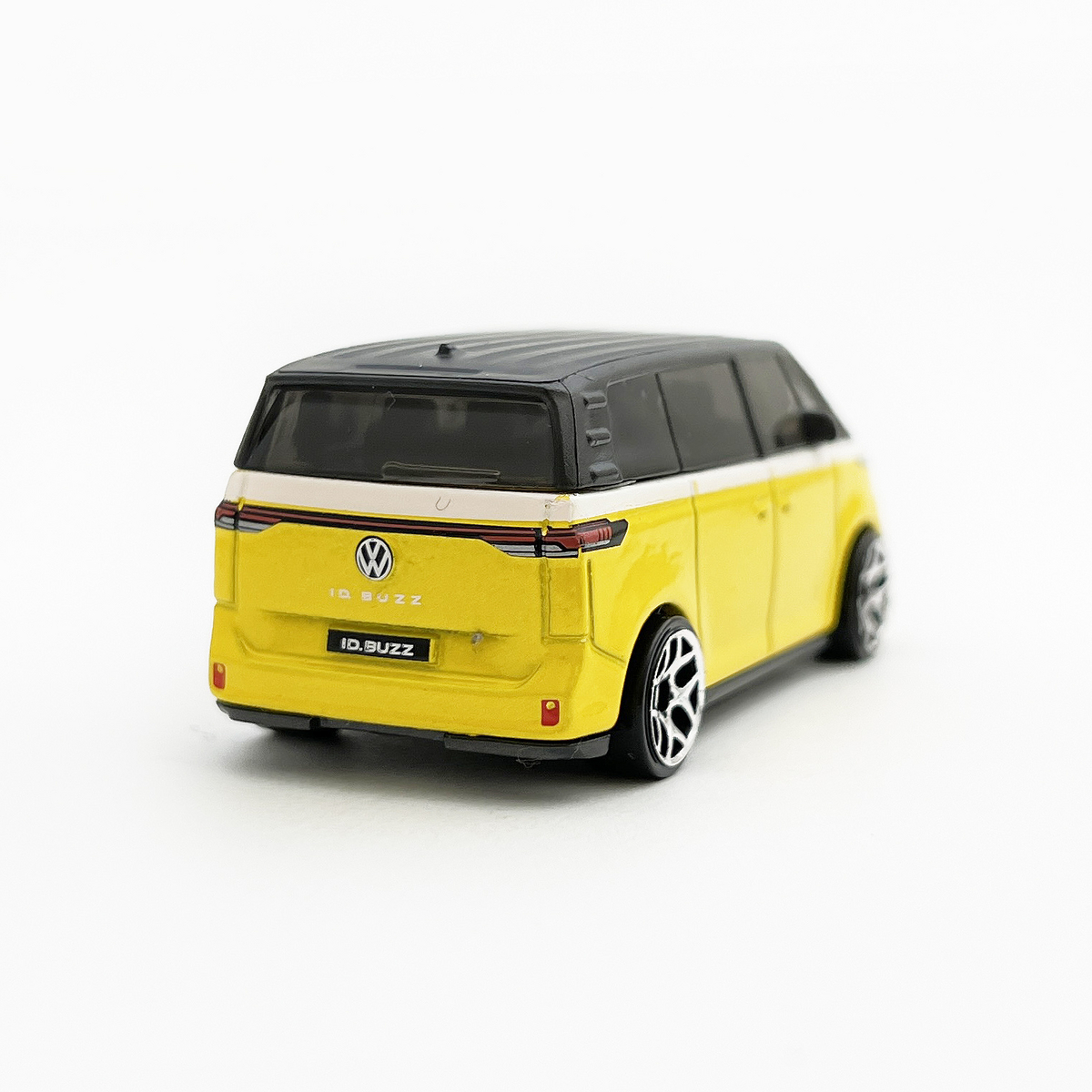 VOLKSWAGEN ID. BUZZ - 増えすぎたミニカーに愛を捧ぐ