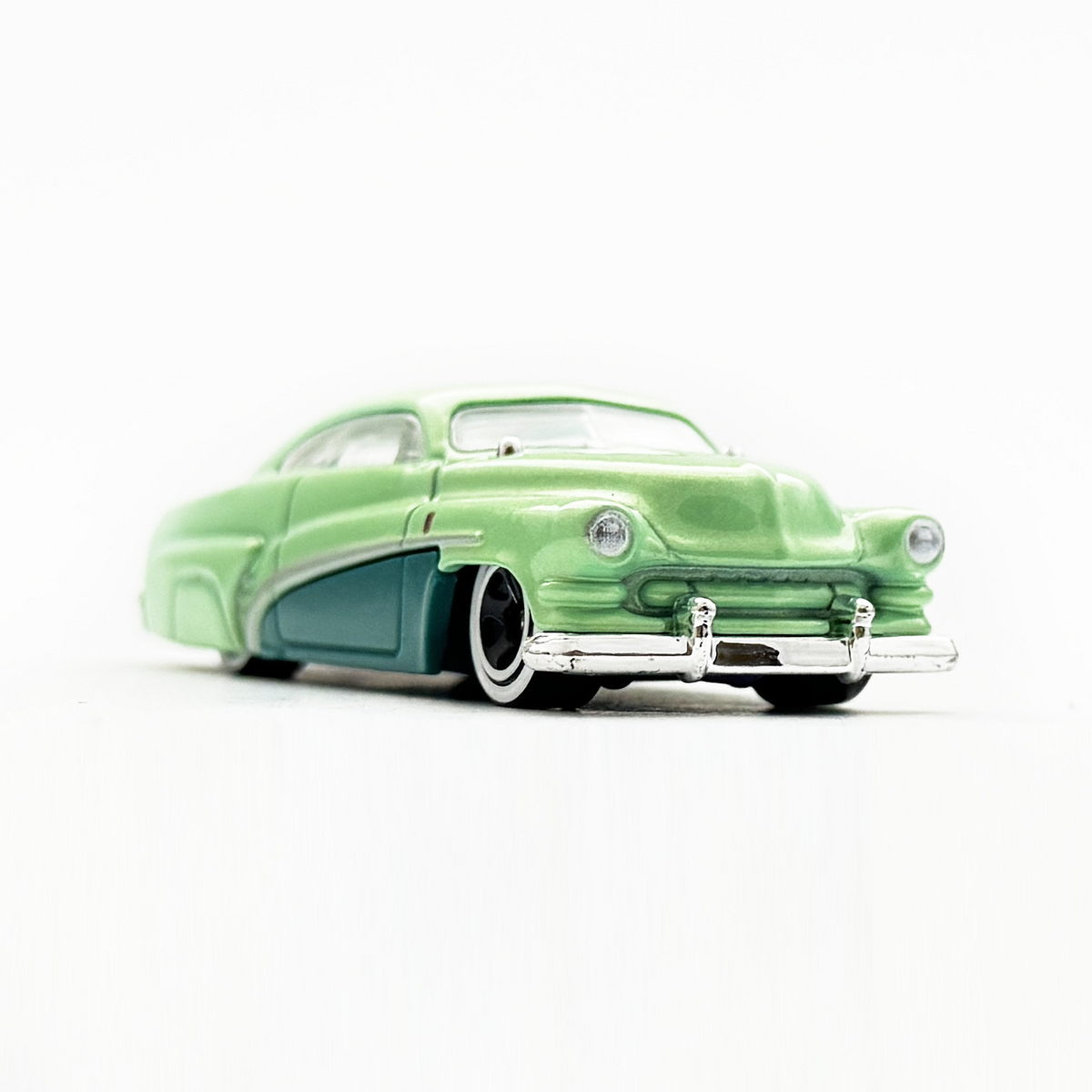 Hot Wheels Hirohata Merc THXシリーズ Amazon.com: Hot Wheels Hirohata MERC, Rod Squad Series, 1:64